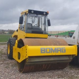 Vibro volas Bomag BW213D-4